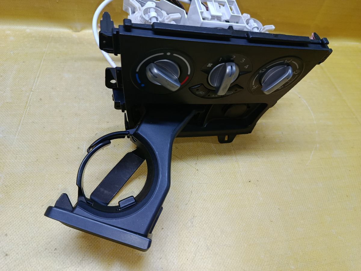 Блок управления климатконтроля на Suzuki Splash XB32S K12B Фото 2