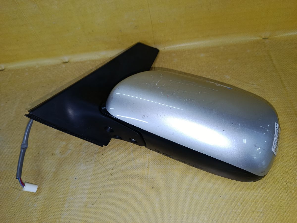 Зеркало двери боковой на Toyota Prius NHW20 Фото 3