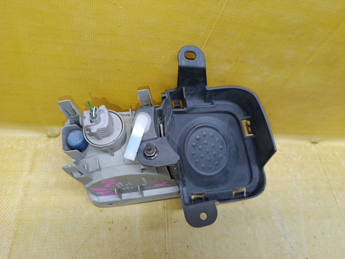 Поворотник бамперный 47-39 47-39 на Toyota Prius ZVW30 Фото 4