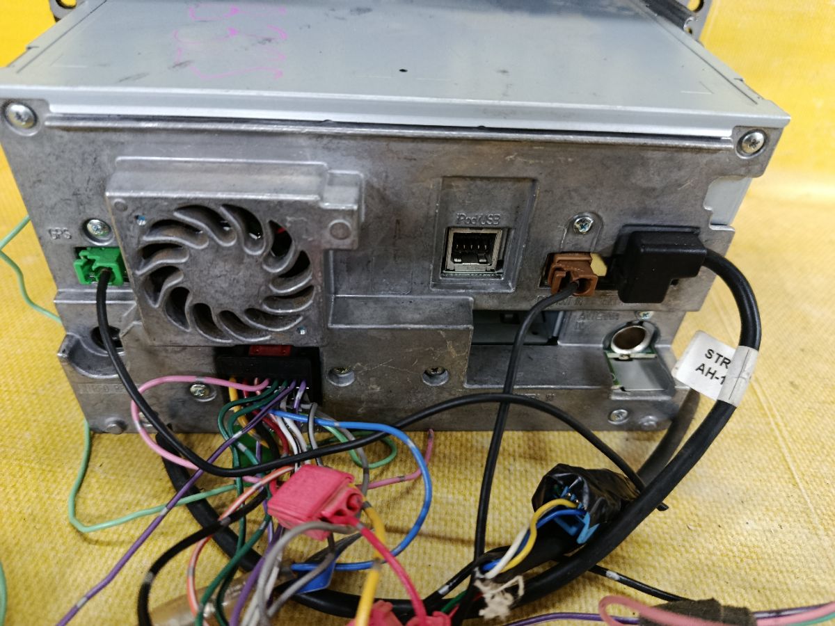 Автомагнитофон на Suzuki Splash XB32S Фото 6