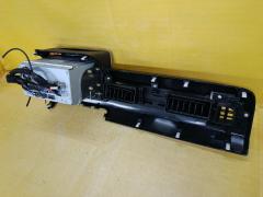 Автомагнитофон на Honda N-Box JF3 Фото 5