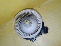 Мотор печки на Toyota Prius ZVW30 Фото 2