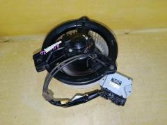 Мотор печки на Toyota Prius NHW20