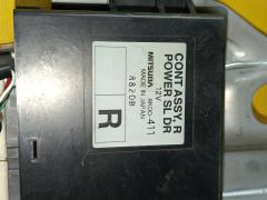 Доводчик двери на Honda Elysion RR1 Фото 4