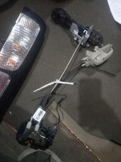 Замок двери на Nissan March AK12 Фото 6