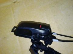 Замок двери на Nissan Tiida C11 Фото 3