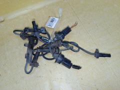 Датчик ABS на Honda Fit Hybrid GP1 LDA, Переднее расположение