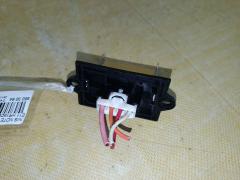 Регулятор скорости мотора отопителя на Nissan Note E11 HR15DE