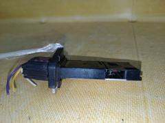 Датчик расхода воздуха 22680-7S000 на Nissan Note E11 HR15DE Фото 2