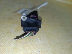 Датчик расхода воздуха 22680-7S000 на Nissan Note E11 HR15DE Фото 3