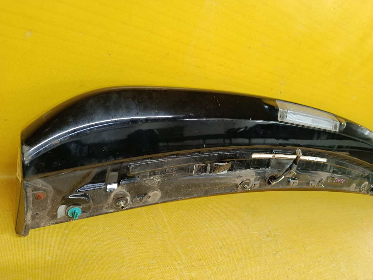 Спойлер 76085-47051 на Toyota Prius ZVW30 Фото 4