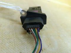 Датчик расхода воздуха 22680-7S000 на Nissan Note E11 HR15DE Фото 3