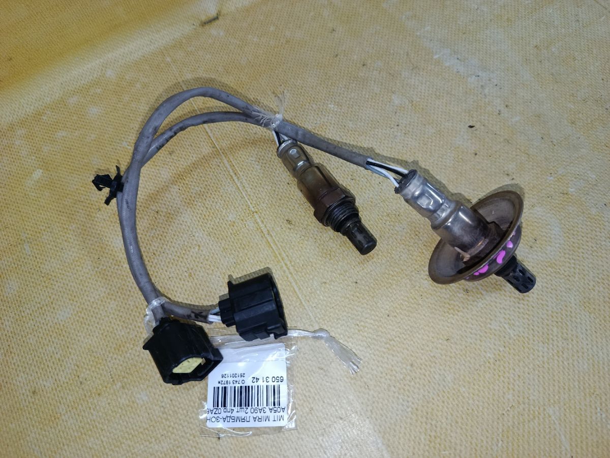 Лямбда-зонд на Mitsubishi Mirage A05A 3A90 Фото 1