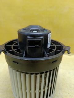 Мотор печки на Nissan Note E12 Фото 2