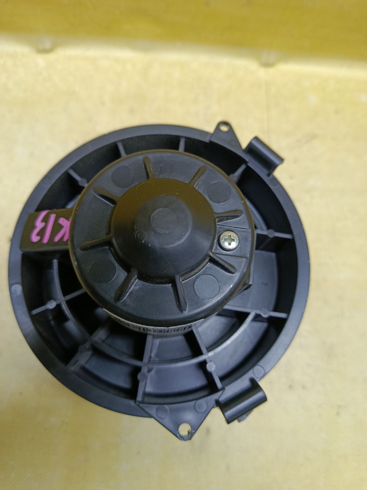 Мотор печки на Nissan March K13 Фото 1