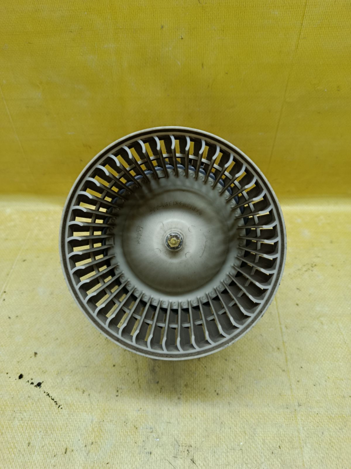 Мотор печки на Nissan March K13 Фото 2