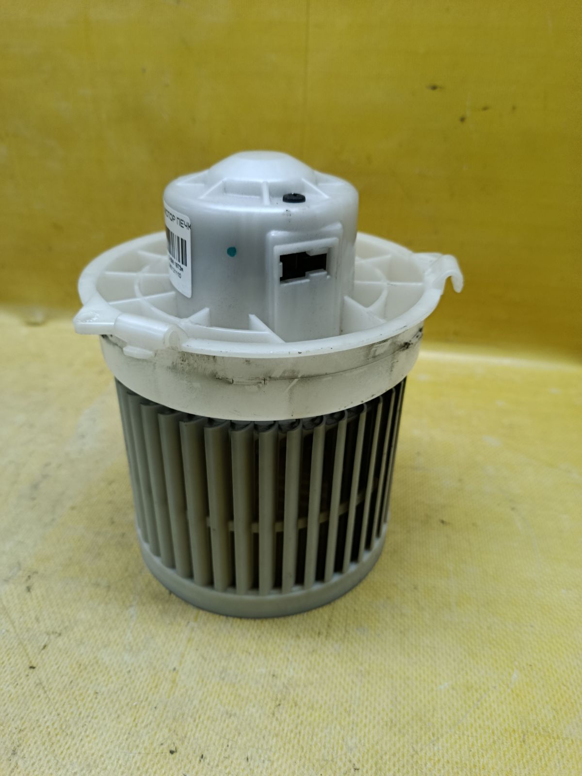 Мотор печки на Nissan Note E12 Фото 5