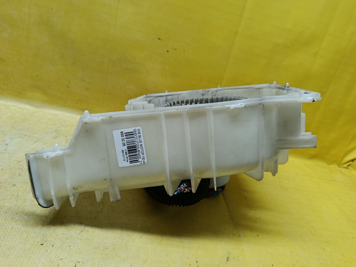 Мотор печки 27200-8N400, 27470-CX800 на Nissan Bluebird Sylphy QNG10 Фото 2