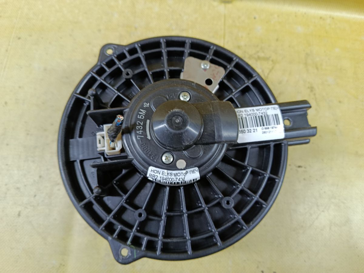 Мотор печки на Honda Elysion RR2 Фото 1