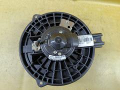 Мотор печки на Honda Elysion RR2