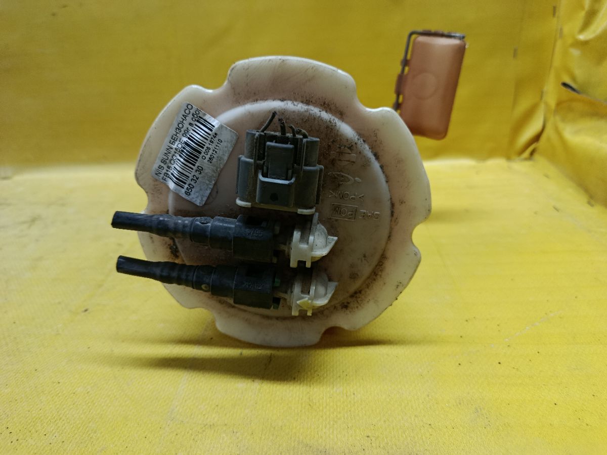 Бензонасос на Nissan Sunny FB15 QG15DE Фото 1