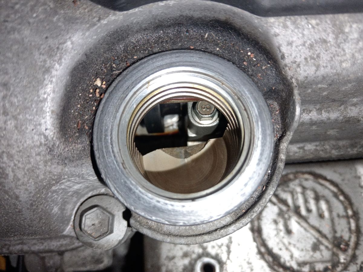 Двигатель на Suzuki Sx4 YB11S M15A Фото 2