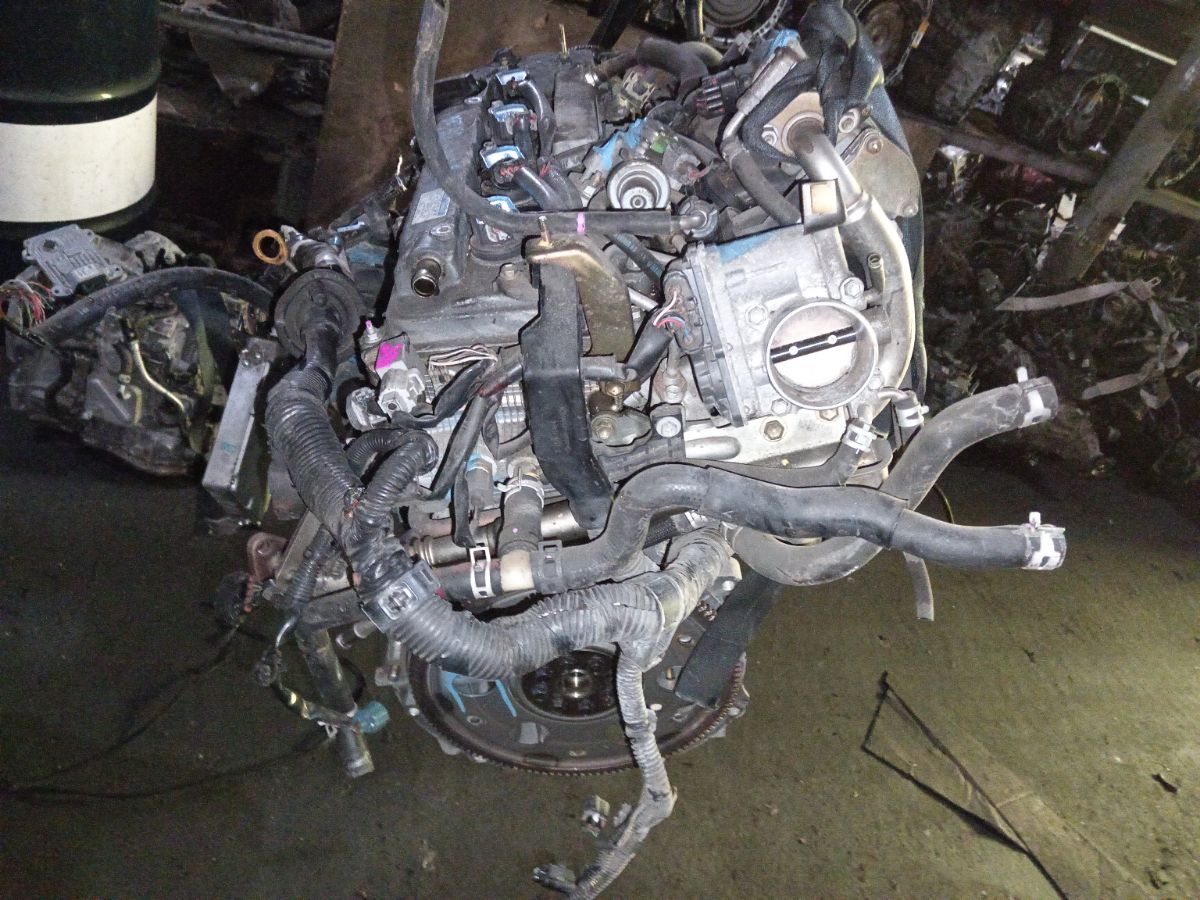 Двигатель 19000-28330 на Toyota Avensis AZT250 1AZ-FSE Фото 12