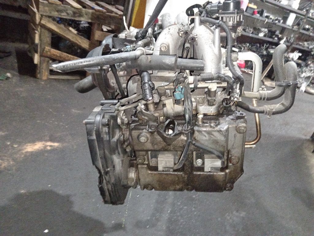 Двигатель на Subaru Legacy Wagon BH5 EJ204 Фото 1
