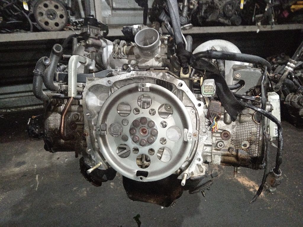 Двигатель на Subaru Legacy Wagon BH5 EJ204 Фото 2