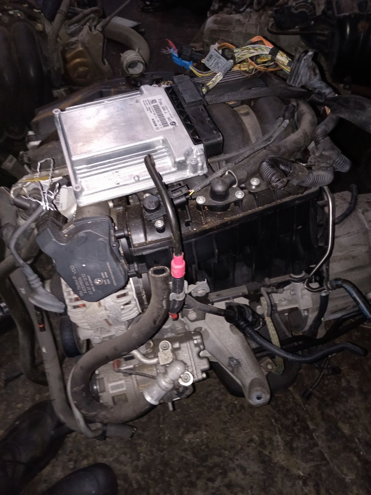 Двигатель на Bmw 3-Series E91-US72 N46B20BD Фото 2