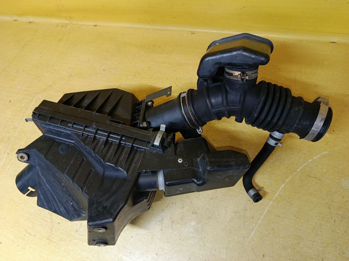 Датчик расхода воздуха 22680-AU300, 0280218117 на Nissan Sunny FNB15 QG15DE Фото 2