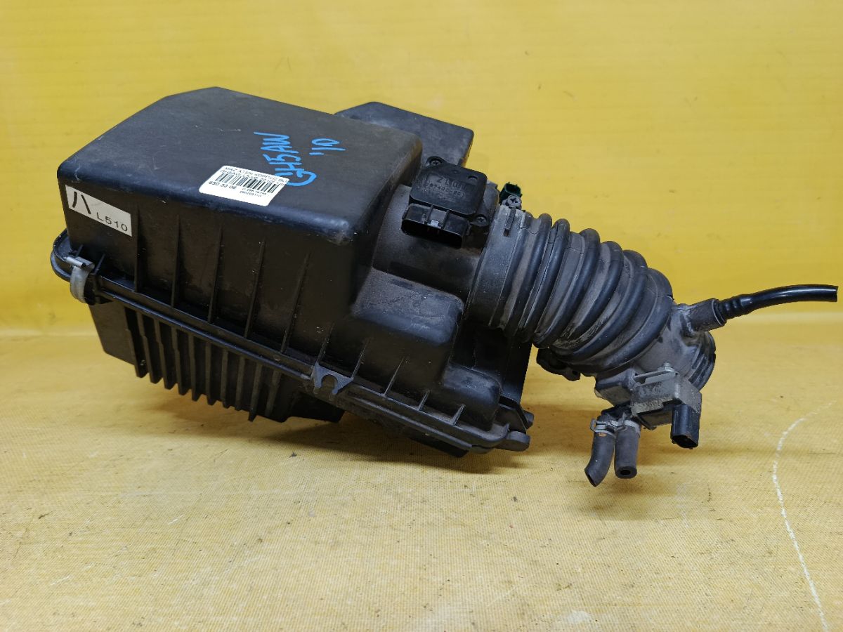 Корпус воздушного фильтра на Mazda Atenza GH5AW L5-VE Фото 3