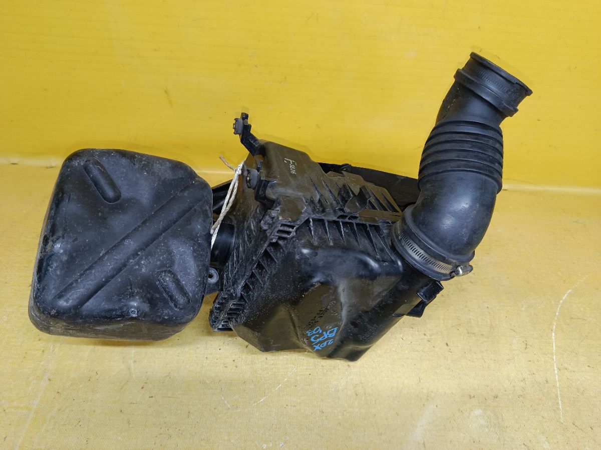 Корпус воздушного фильтра на Subaru Legacy Wagon BP5 EJ20X Фото 3