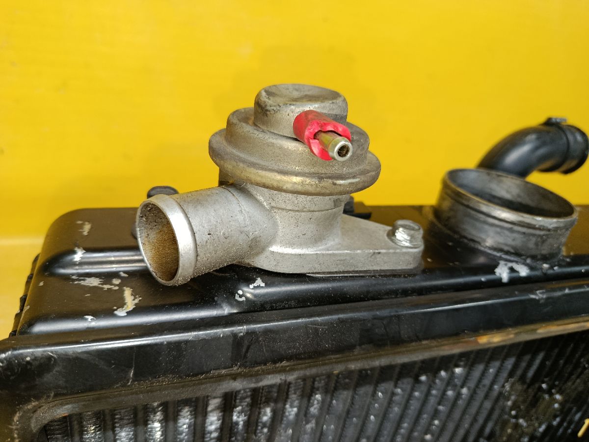 Радиатор интеркулера 21819-AA020 на Subaru Legacy Wagon BH5 EJ206 Фото 5