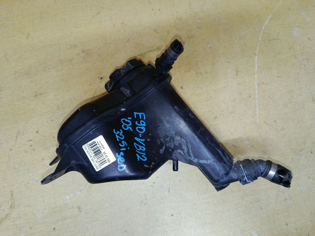 Бачок расширительный 1713754302601, 17137519368, 17137543026, 17137567462, 17137607482, 17137640514 на Bmw 3-Series E90-VB12 N52 Фото 3