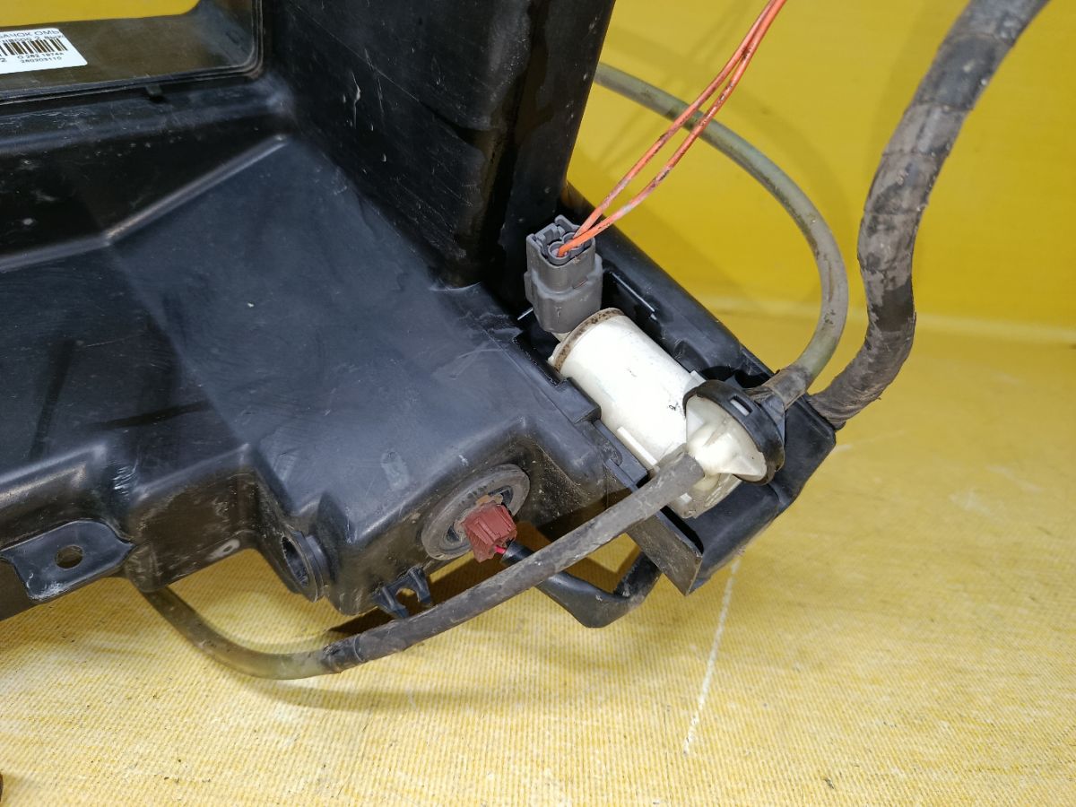 Бачок омывателя на Nissan Murano TNZ51 Фото 2