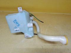 Бачок омывателя на Subaru Legacy BM9