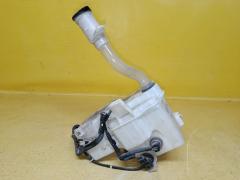 Бачок омывателя на Lexus Ls600hl UVF46 Фото 4