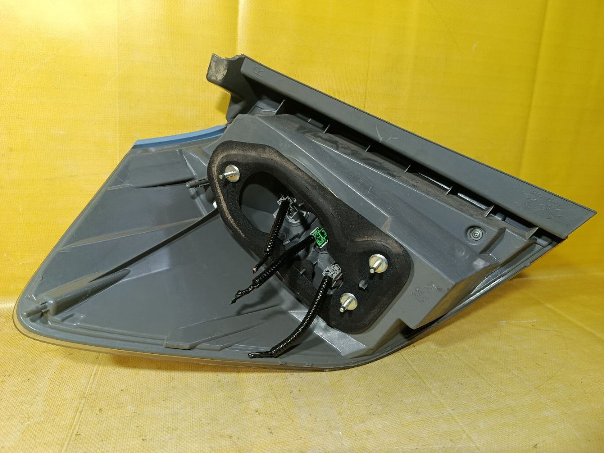 Стоп W0020 W0020 на Honda Fit Shuttle Hybrid GP2 Фото 5