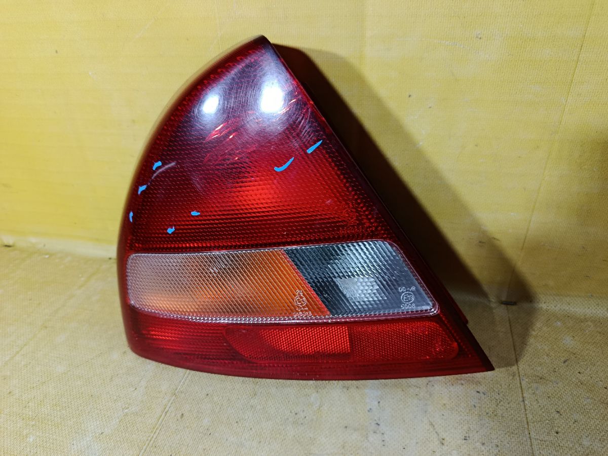 Стоп 043-1682 043-1682 на Mitsubishi Lancer CK2A Фото 2