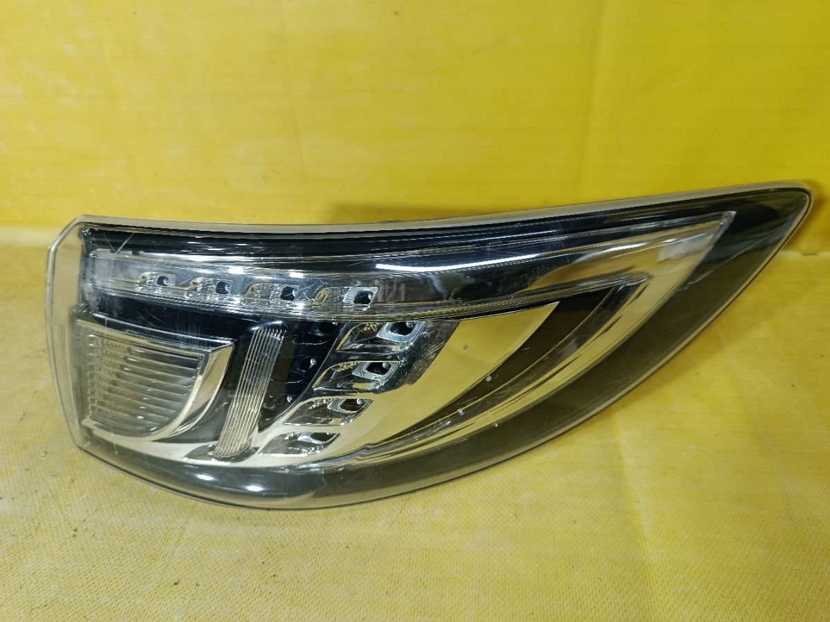 Стоп 220-41095 220-41095 на Mazda Atenza GHEFW Фото 4