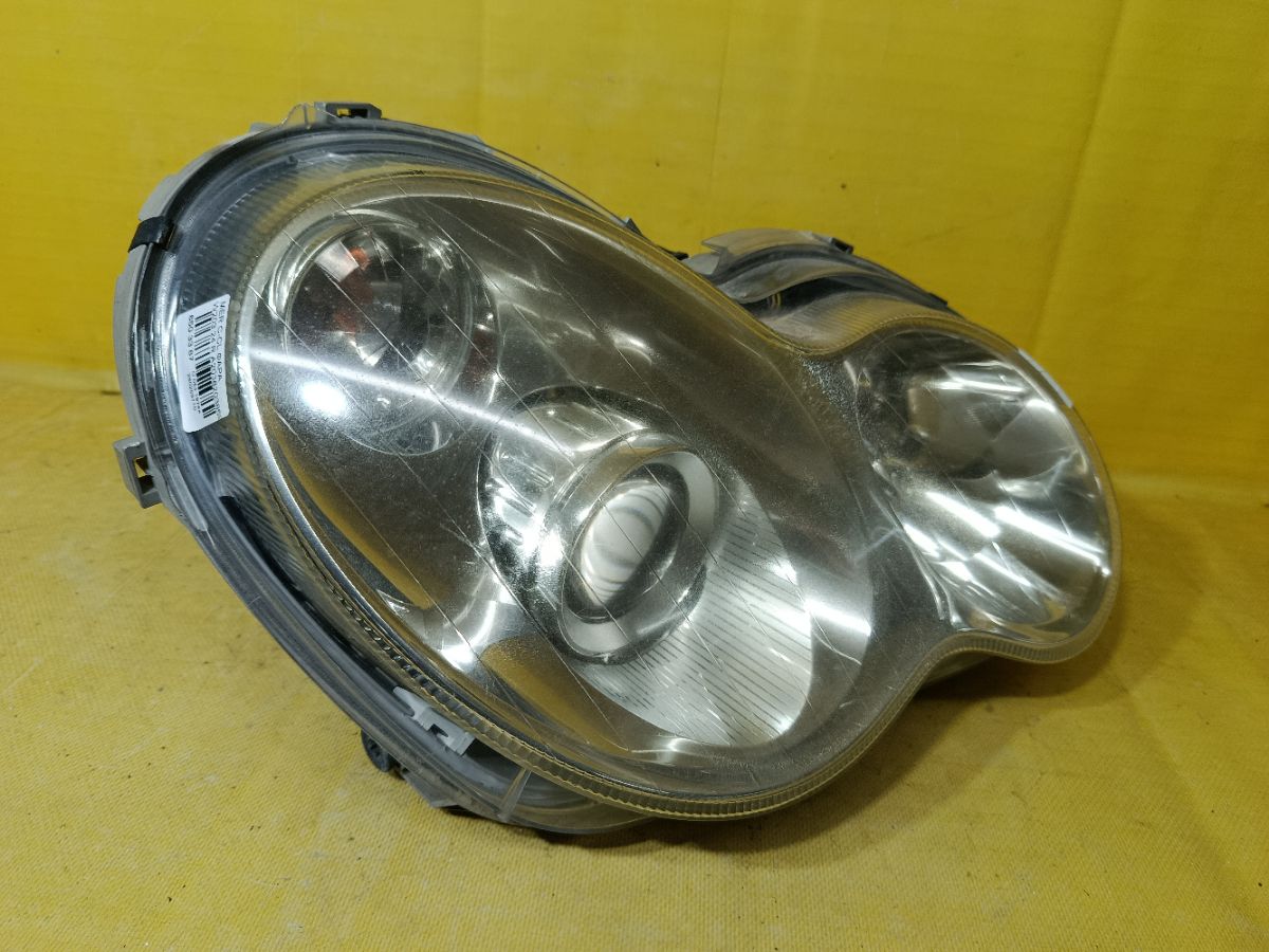 Фара A2038203859 на Mercedes-Benz C-Class Station Wagon S203.245 Фото 2