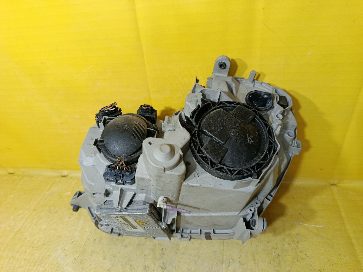 Фара A2038203859 на Mercedes-Benz C-Class Station Wagon S203.245 Фото 5