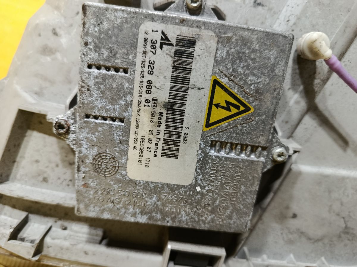 Фара A2038203859 на Mercedes-Benz C-Class Station Wagon S203.245 Фото 6