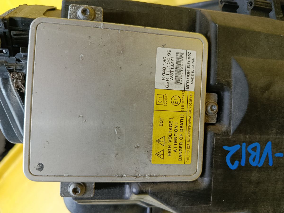 Фара 631169427399 на Bmw 3-Series E90-VB12 Фото 7