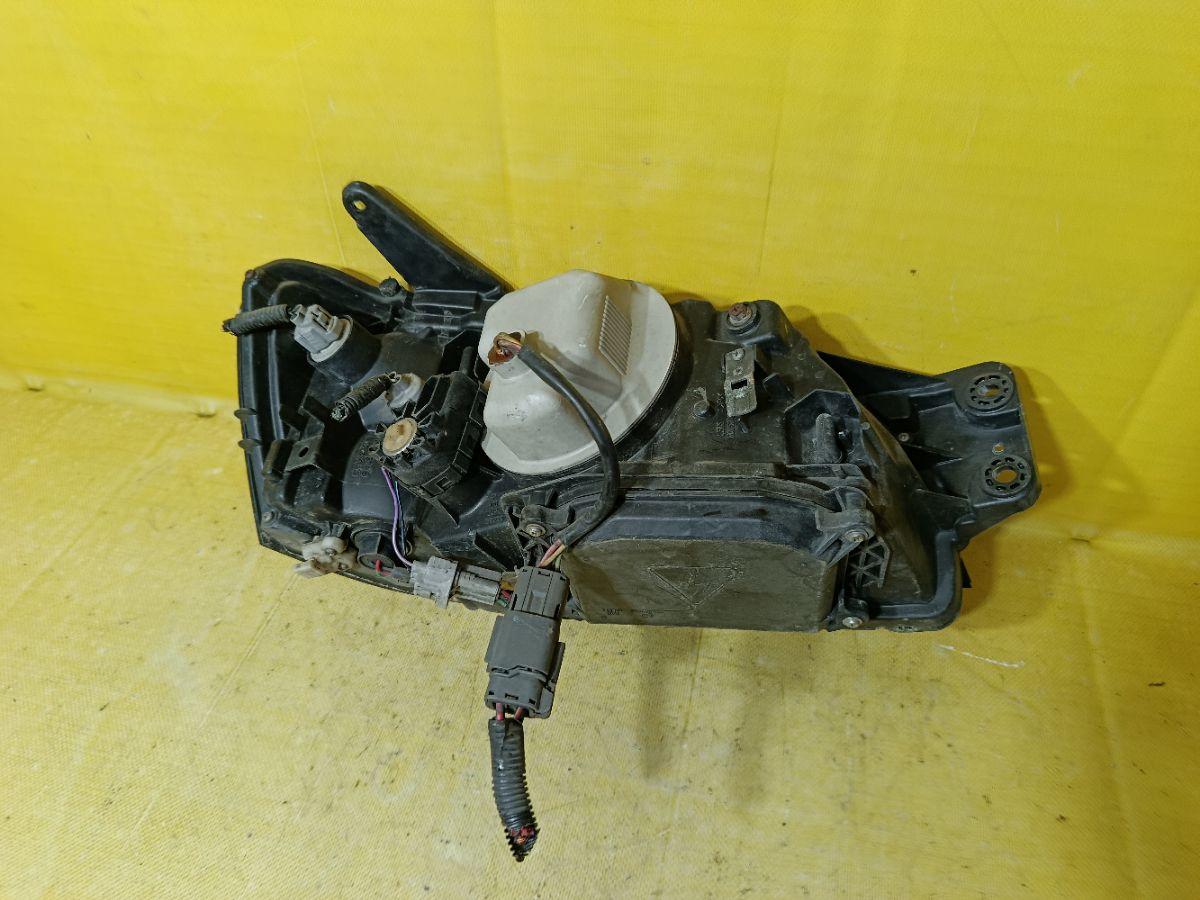 Фара 100-20751 100-20751 на Subaru Legacy Wagon BH5 Фото 5