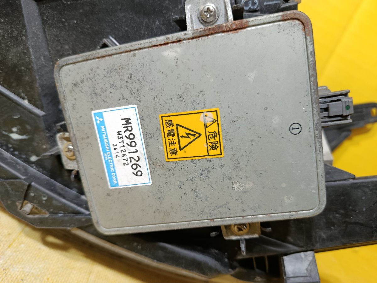 Фара 100-87649 100-87649 на Mitsubishi Grandis NA4W Фото 6