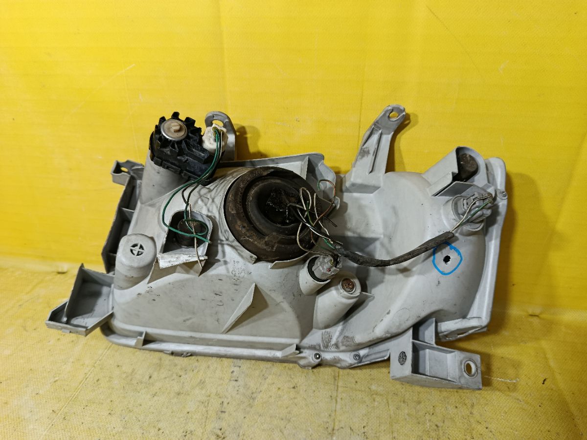 Фара 52-076 52-076 на Toyota Succeed NCP51V Фото 5