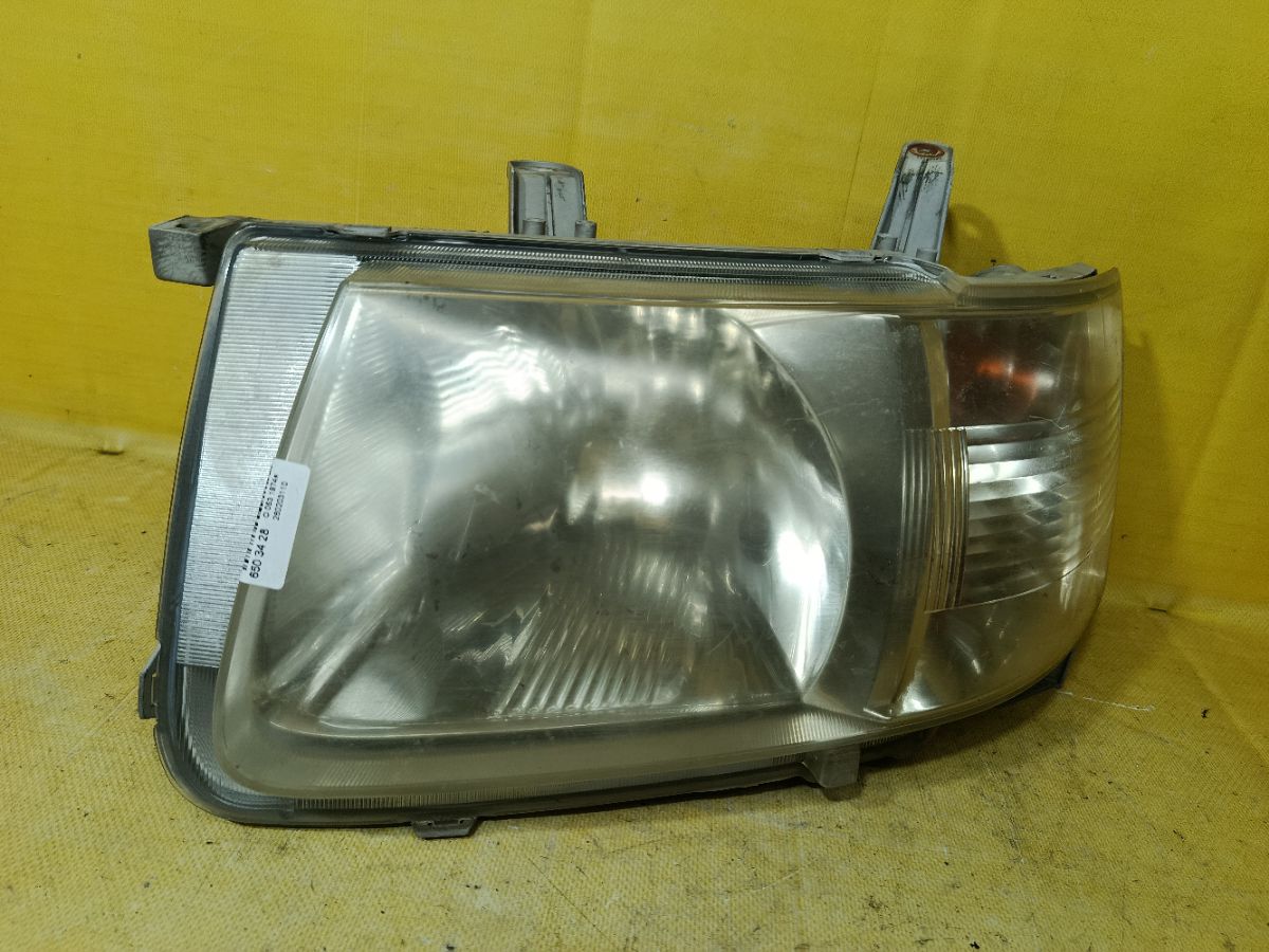 Фара 52-076 52-076 на Toyota Succeed NCP51V Фото 1