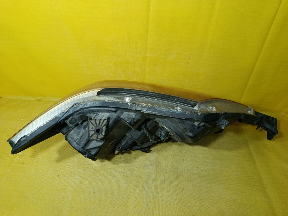 Фара P7040 P7040 на Honda Elysion RR1 Фото 4